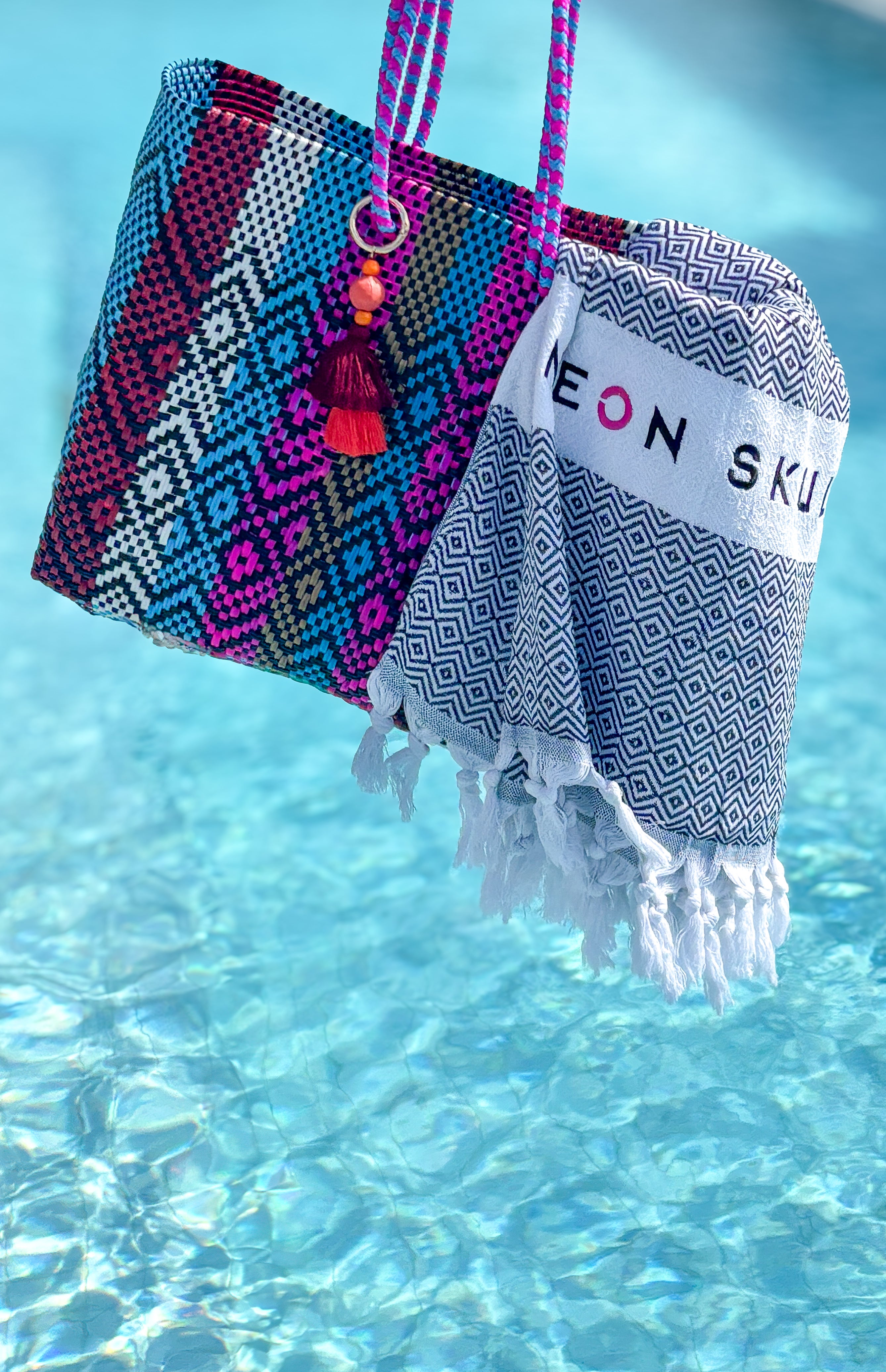 Turkish Towel Towel Neon Skull
