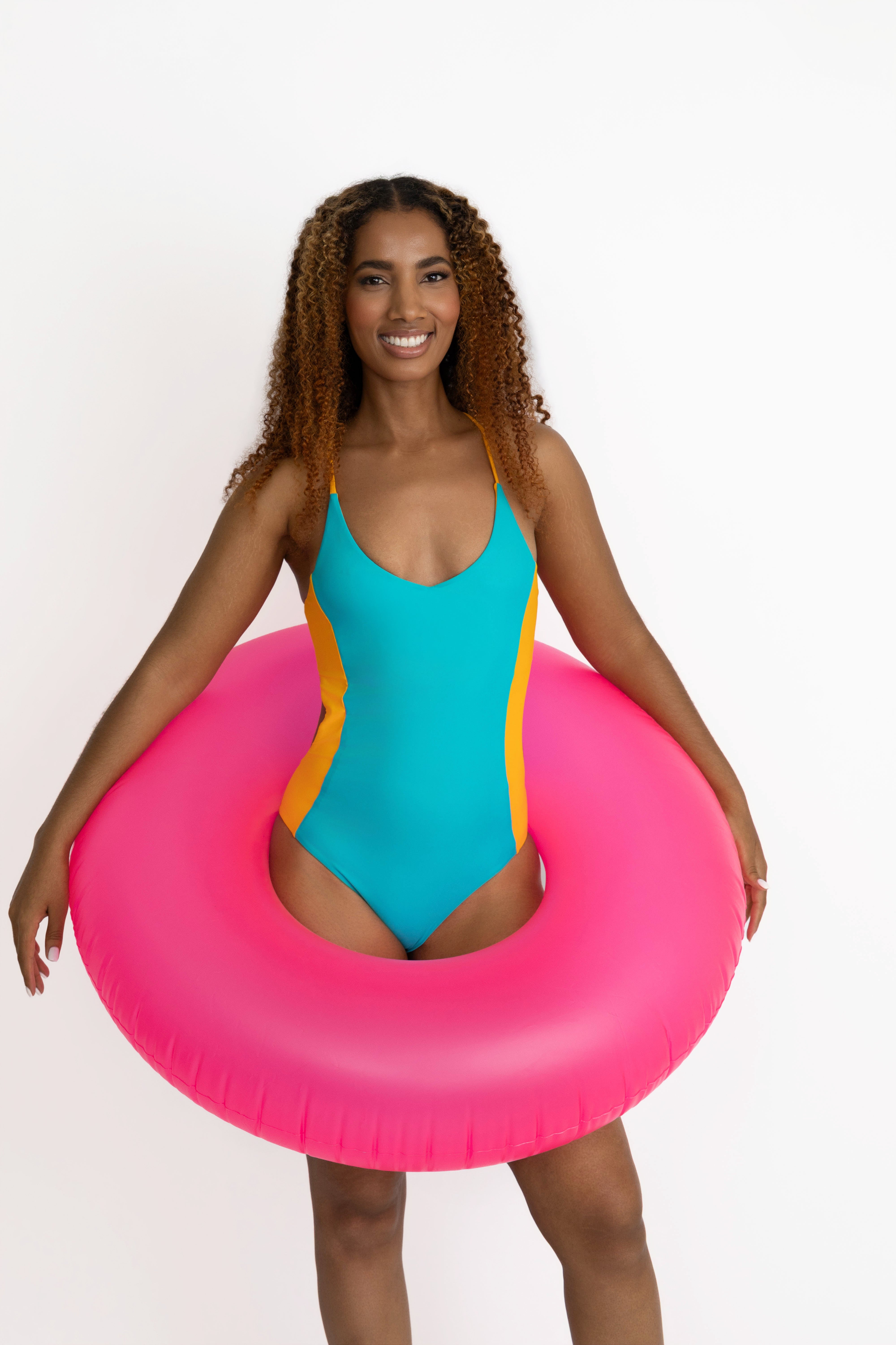 Nosara One Piece One Piece Neon Skull