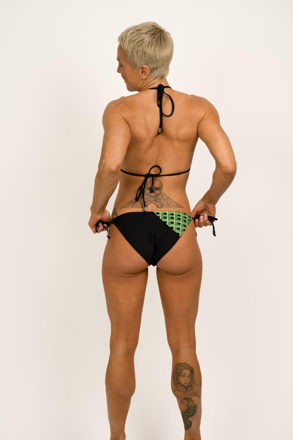 Hermosa Tie Bikini Top Onyx/Plaza Bikini Top Neon Skull